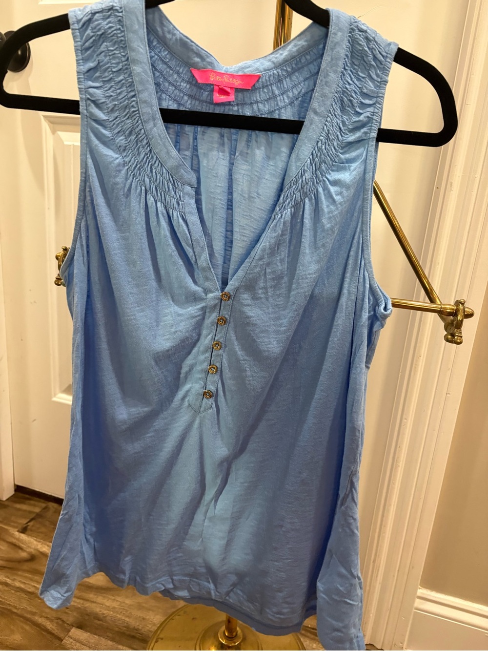 So Nikki Light Blue Sleeveless Button-Front Tank Top